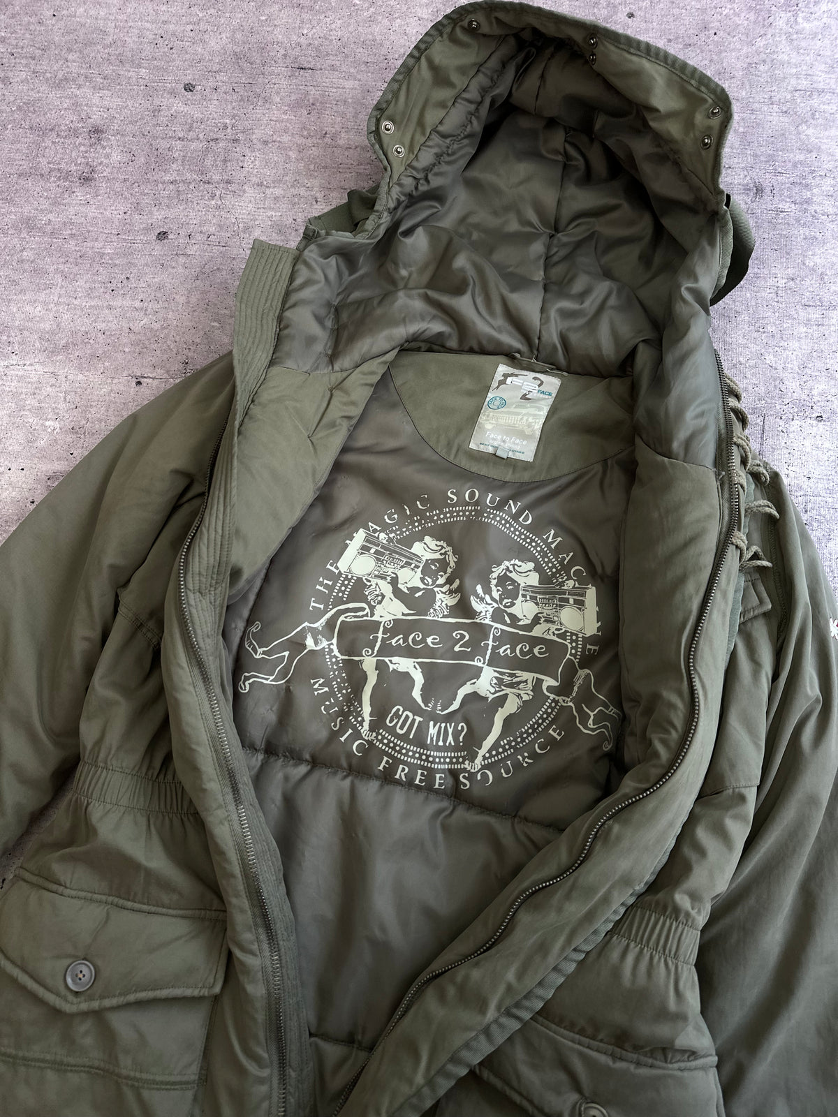 Chaqueta/Abrigo F2FACE