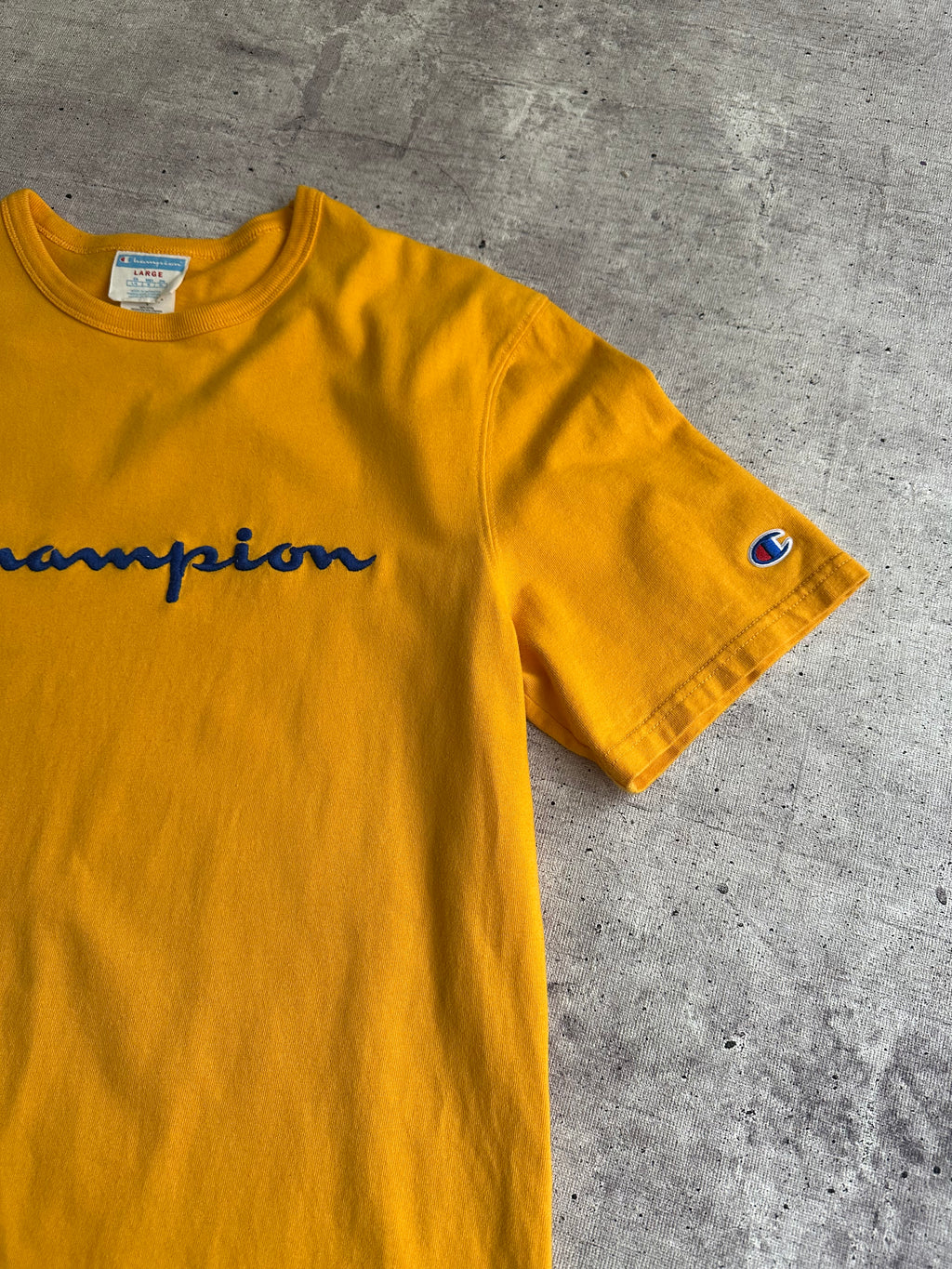 Polera Champion amarilla