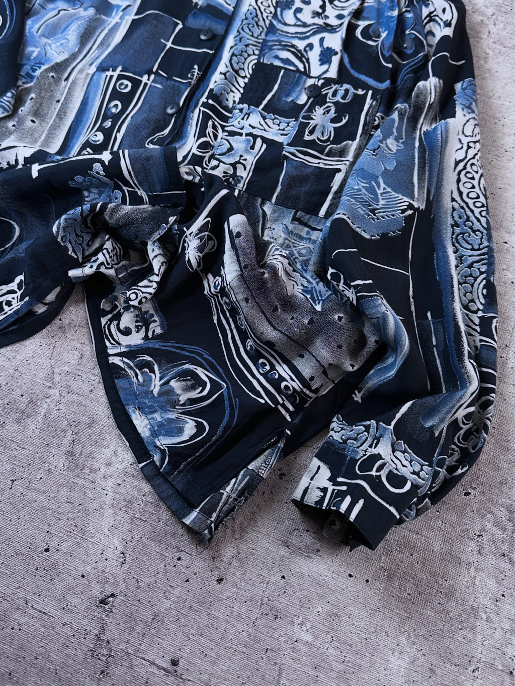 Blusa Vintage (Azul/Negro)