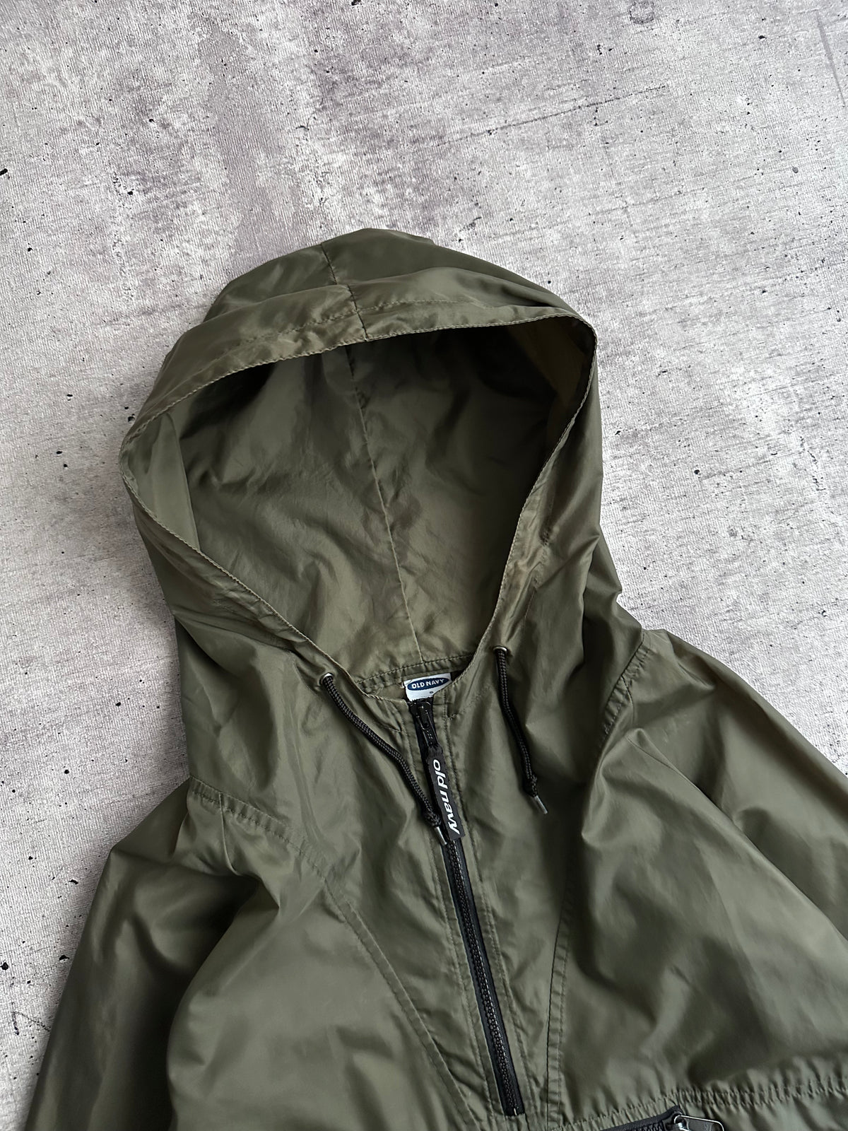Cortaviento Old Navy