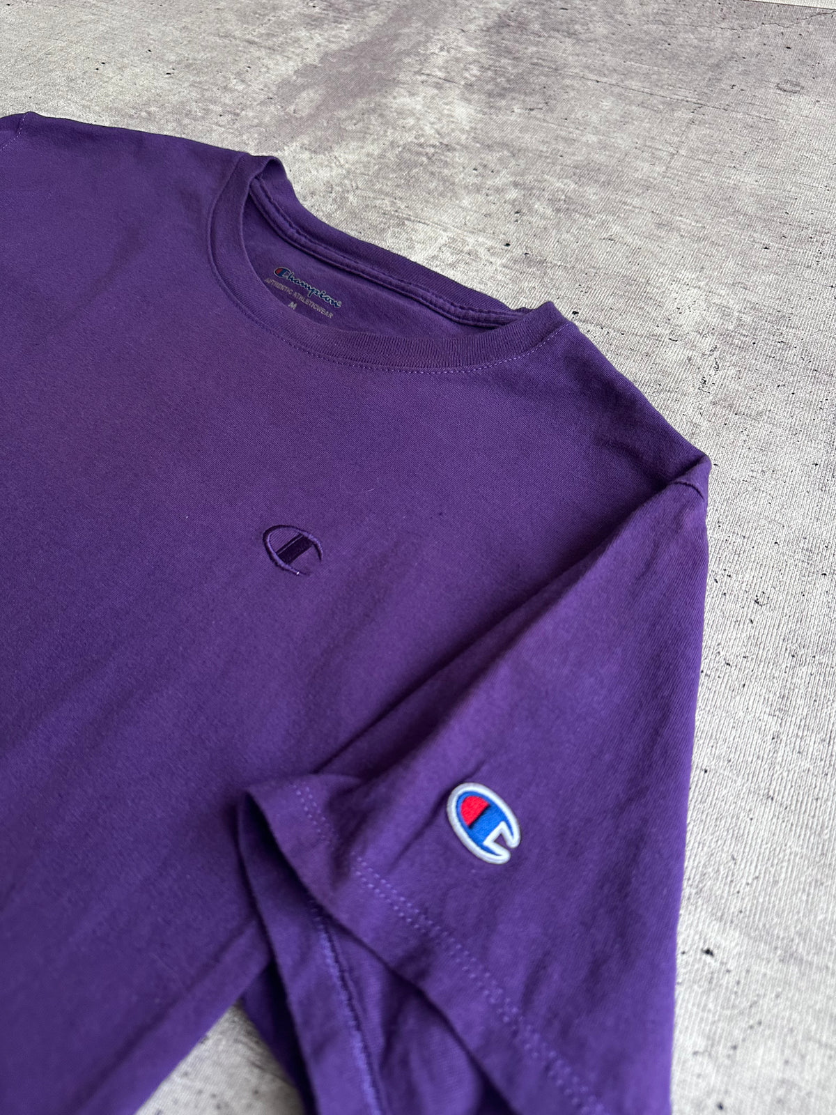 Polera Champion