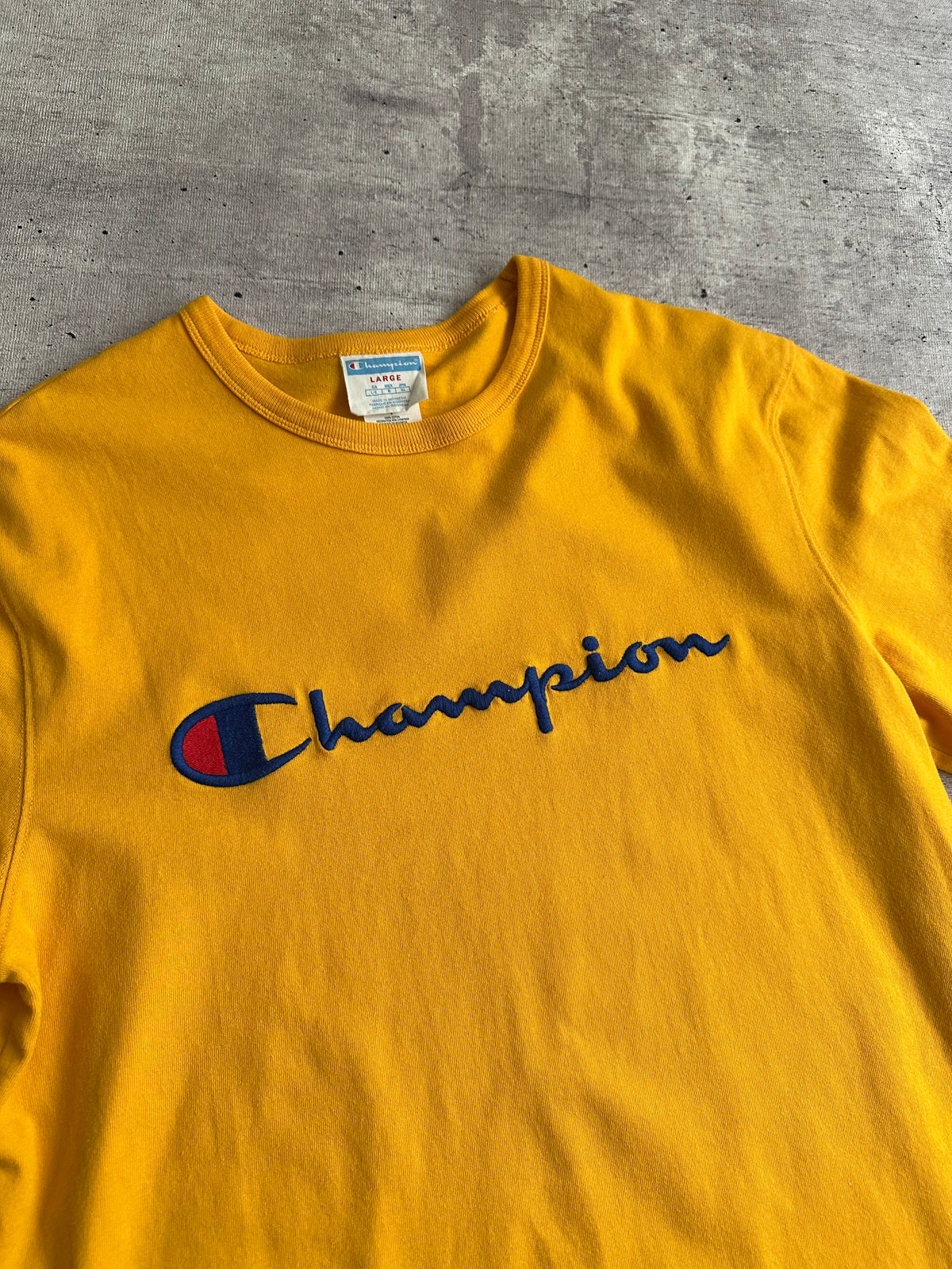 Polera Champion amarilla