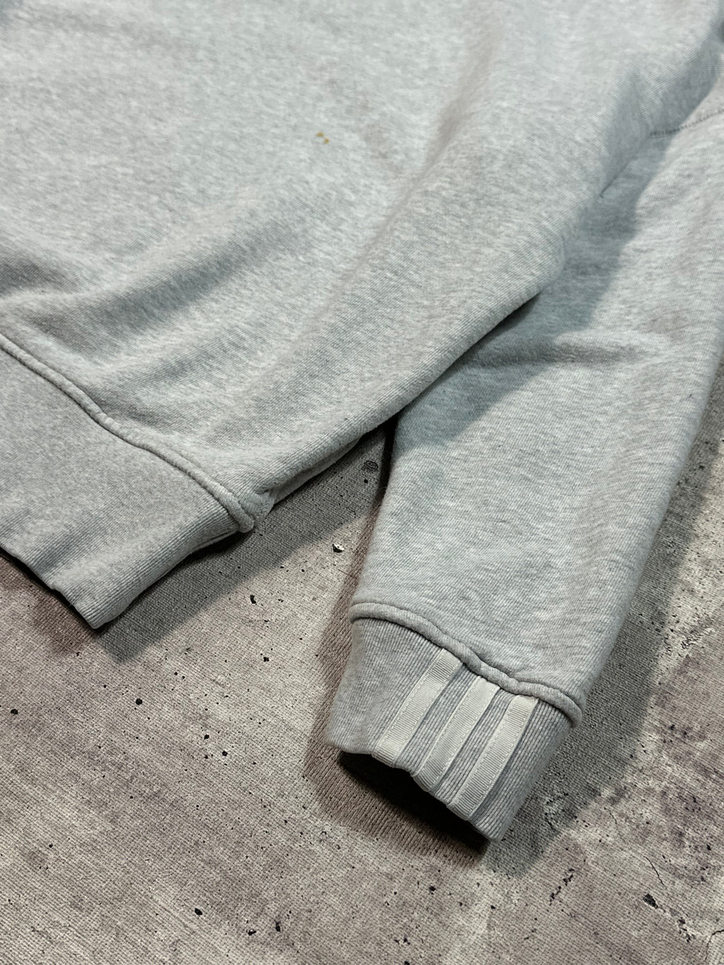 Poleron Adidas Gris