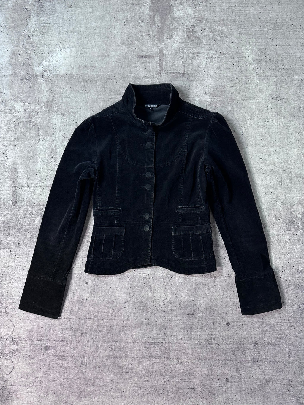 Chaqueta Basement