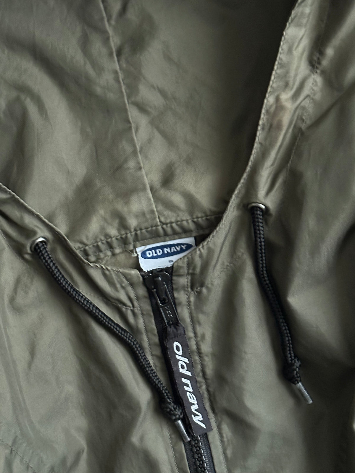 Cortaviento Old Navy