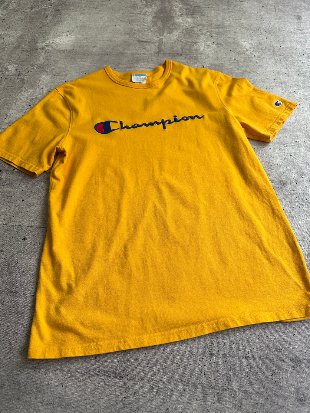 Polera Champion amarilla
